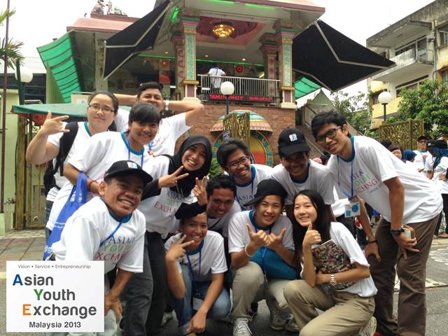 Asian Youth Exchange 2013 Fomenta la Experiencia Práctica de Una Familia Bajo Dios