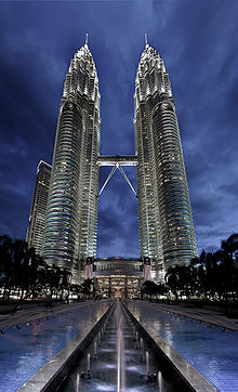 Panorama de las Petronas en Kuala Lumpur, Malasia