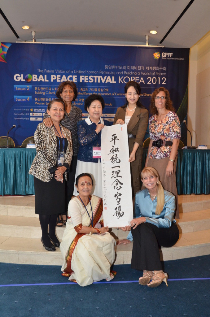 Dra. Jun Sook Moon Urge A Las Mujeres Para Hacer La Reunificación Coreana Parte De Su Vida Diaria