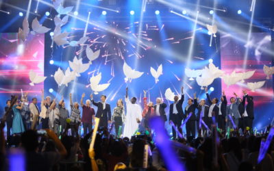 Noticias: El Comité Cívico Lanza la Canción de Unificación en el Concierto de Manila